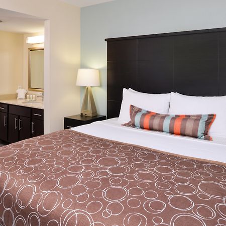 Staybridge Suites Dallas/Addison, An Ihg Hotel מראה חיצוני תמונה