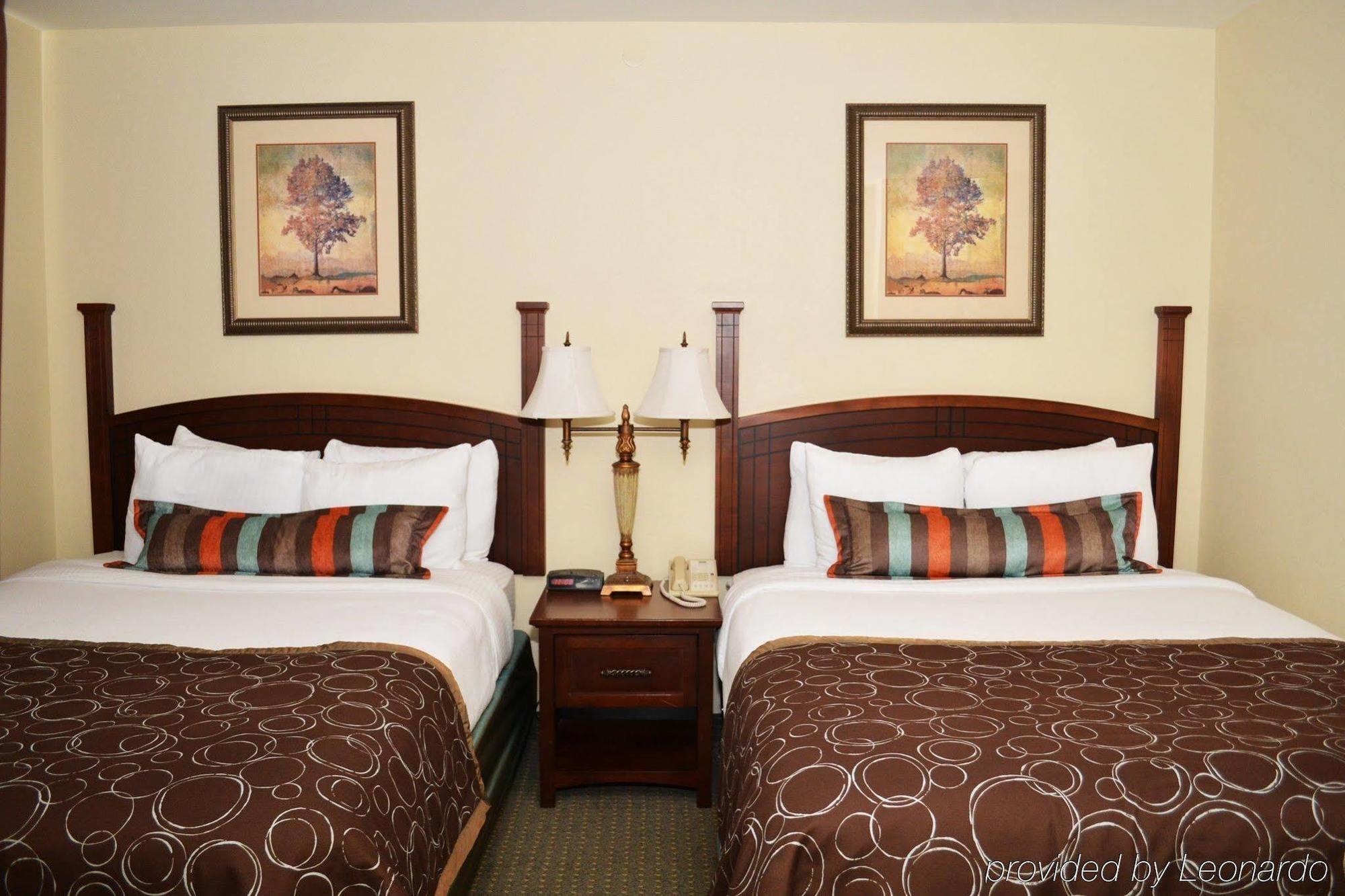 Staybridge Suites Dallas/Addison, An Ihg Hotel מראה חיצוני תמונה