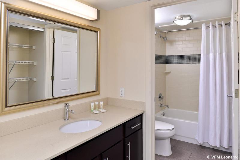 Staybridge Suites Dallas/Addison, An Ihg Hotel מראה חיצוני תמונה